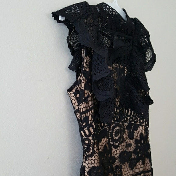 Dress - Picture 3 of 4